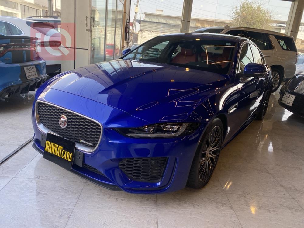 جاكوار XE